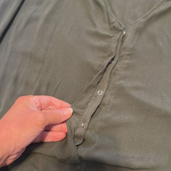 REVOLVE L*SPACE Daylight Shorts Romper Olive Green LARGE - Picture 6 of 16